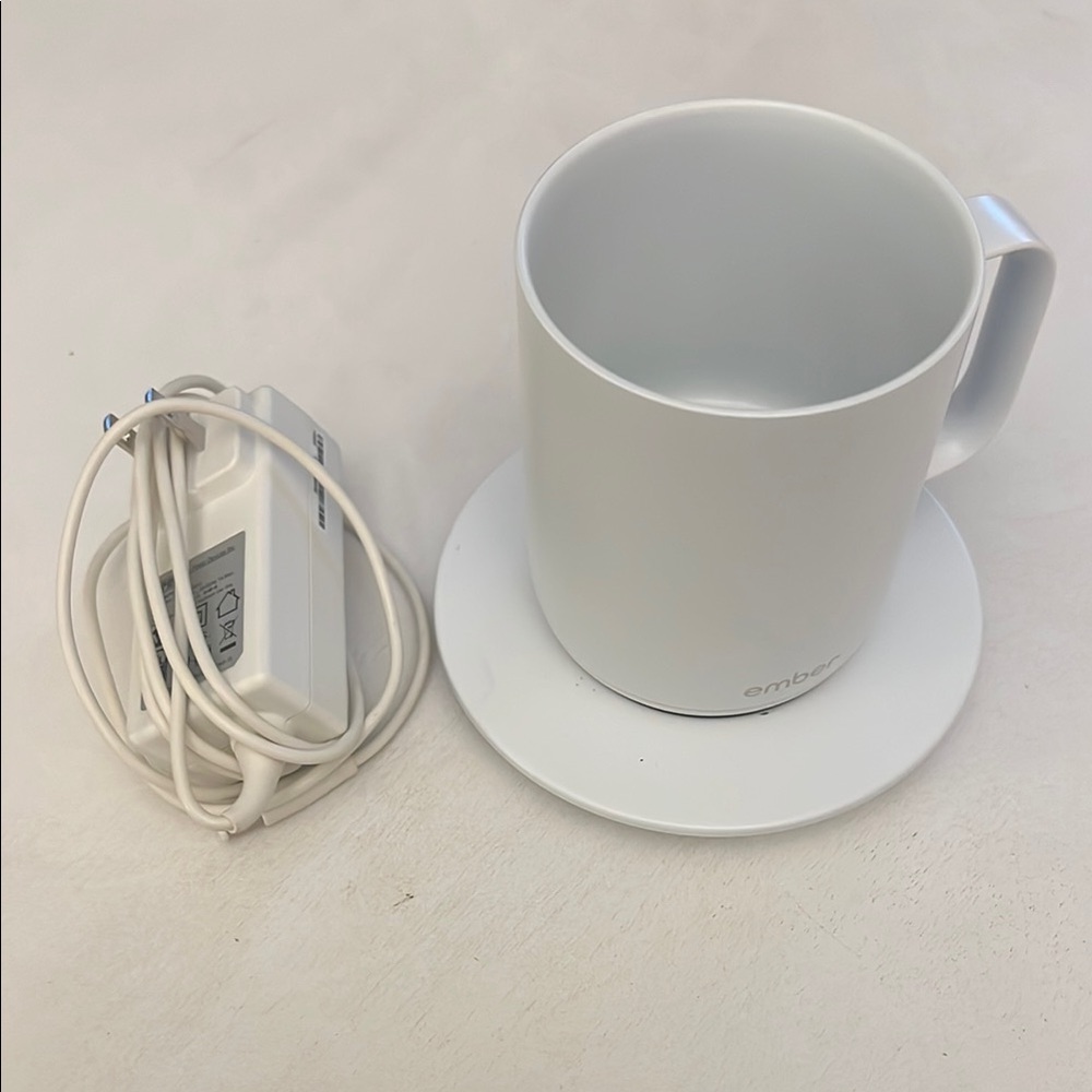 Original Ember Smart Heated Mug White With Charger & Coaster